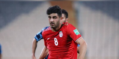 لب خندان محمد خدابنده لو در کنار عشق پرسپولیسی اش +عکس