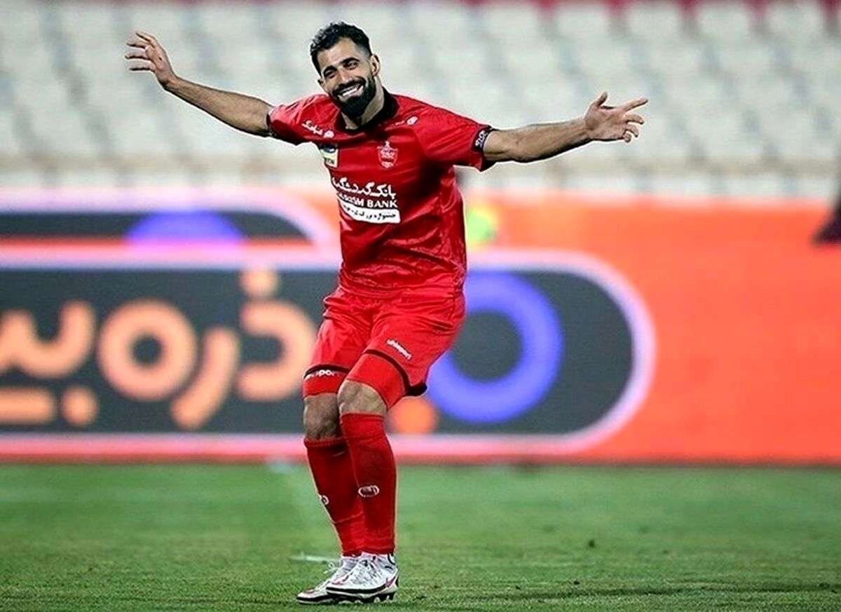 دلبری حسین کنعانی زادگان از هواداران پرسپولیس با انتشار یک عکس عجیب و غریب