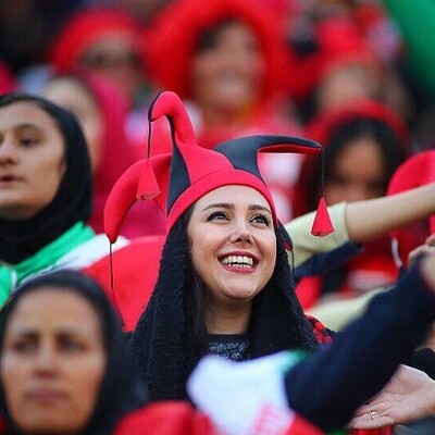 اخطار AFC به دو باشگاه پرسپولیس و استقلال تهران برای تشکیل تیم زنان / جواب مأیوسانه ی پرسپولیس : 